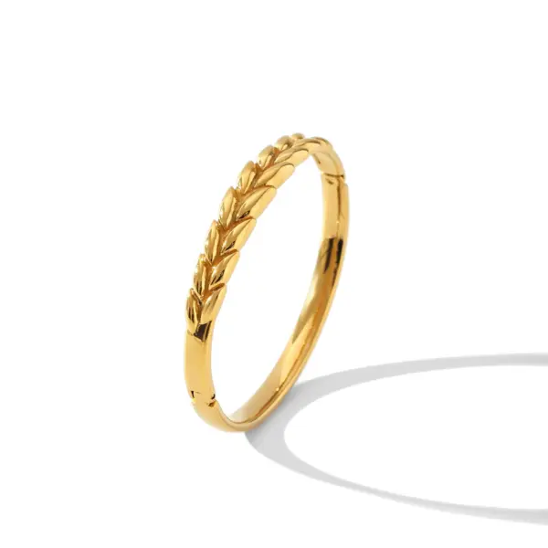 ON Bracelets 06627
