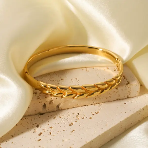 ON Bracelets 06627 - Image 7